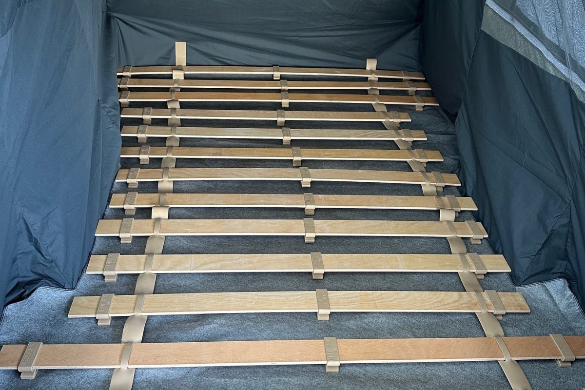 Slat bed base f/bottom
